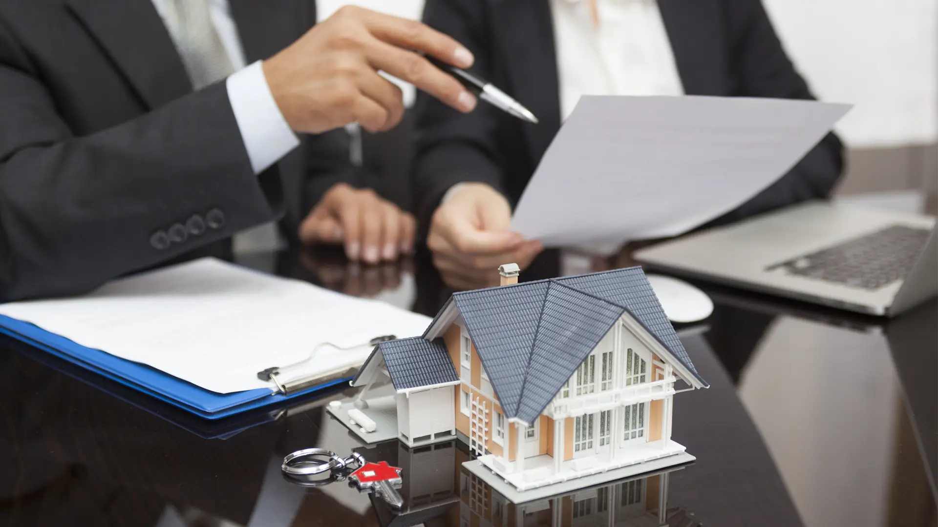 Консультация юриста по жилищным вопросам ЮК "Сфера Интересов Плюс"