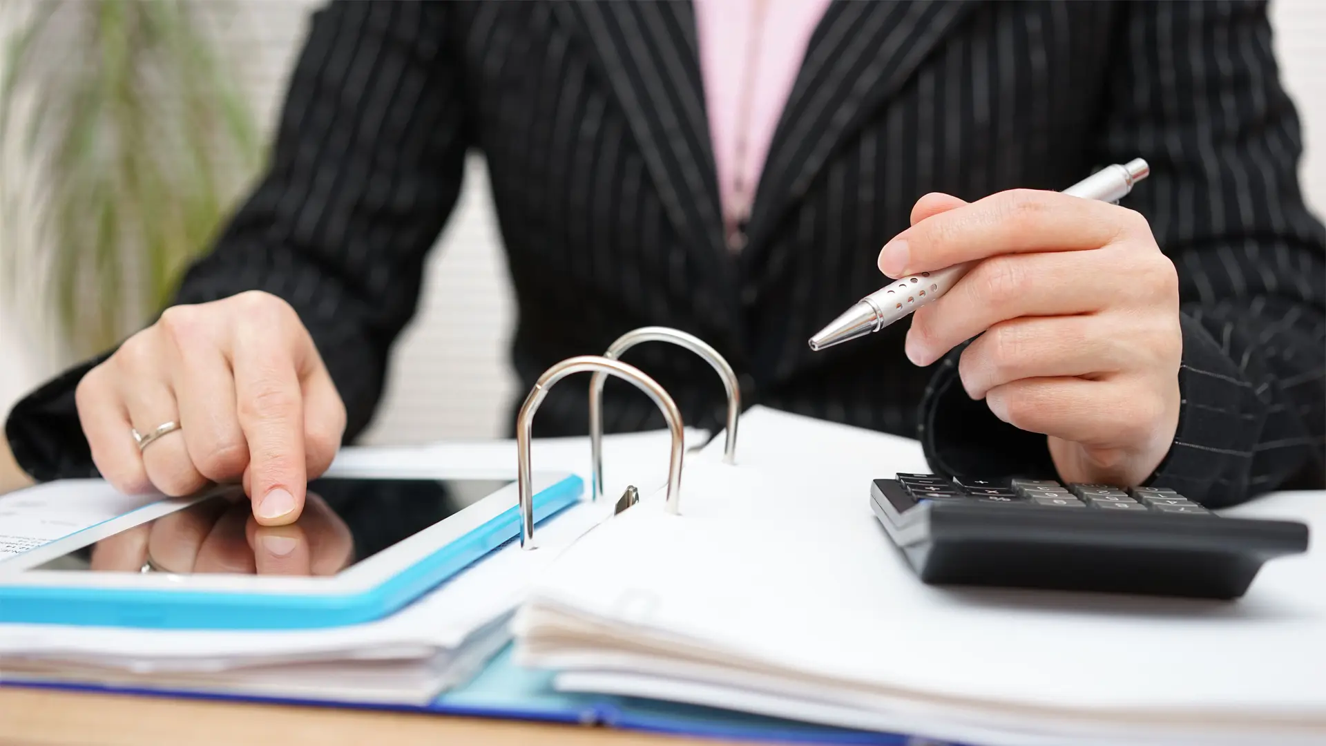 Консультация юриста по вопросам налогообложения ЮК "Сфера Интересов Плюс"