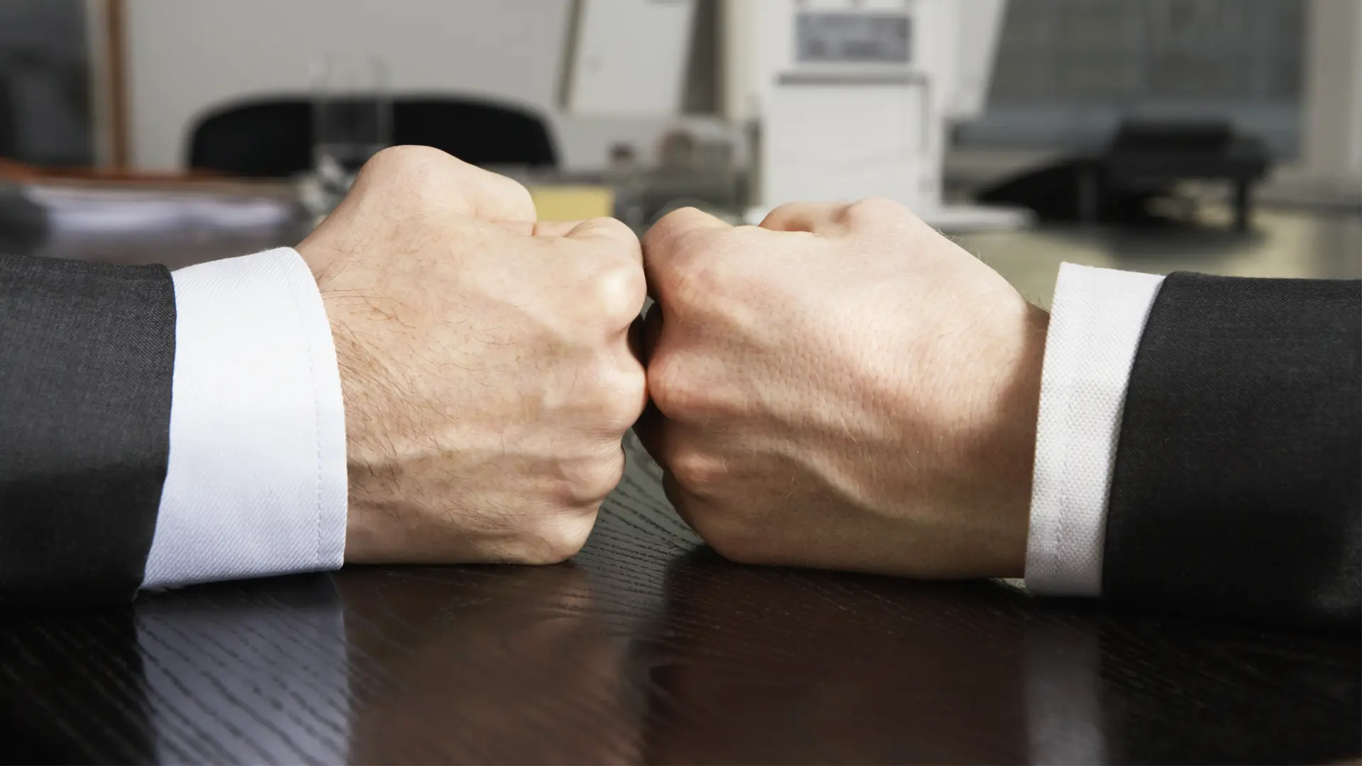 Разрешение споров с соседями ЮК "Сфера Интересов Плюс"